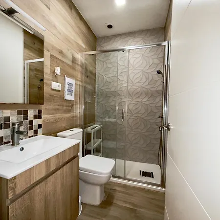 Calbaj - 1 Dorm, Wifi, Fire Stick Amazon, Centro, Playa A 850 Metros Torremolinos